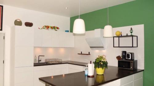 Pratumnak Hill Villa | Majestic by Korawan