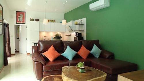 Pratumnak Hill Villa | Majestic by Korawan