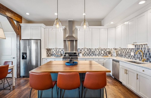 Castle Rock Casa | MAJESTIC SUNSET RETREAT - BREATHTAKING MOUNTAIN VIEWS!