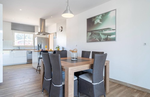 Cessenon-sur-Orb Casa | Majestuosa villa con piscina privada