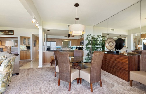 Wailea Condominio | Makena Surf F104 - Oceanfront 3BR w/ AC, Panoramic Views & Beach Access