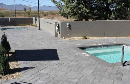 Camp Verde Casa | Making The Best Memories Along The Way! FREE Parking, Pool, Pets Allowed!