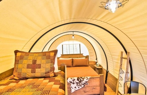 Camp Verde Casa | Making The Best Memories Along The Way! FREE Parking, Pool, Pets Allowed!