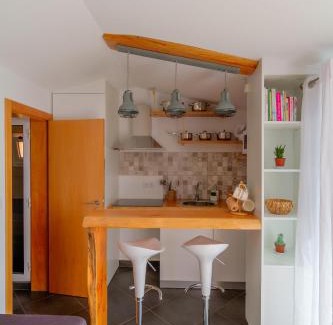 Paul do Mar Apartamento | maktub sunset cottage