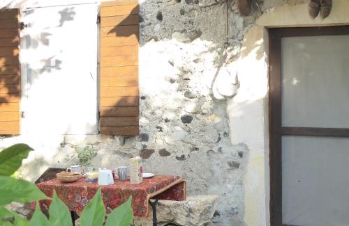 Rochemaure Casa | Malarias 1