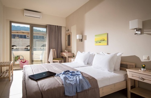 Stalida Hotel | Malliotakis Beach Hotel by Checkin