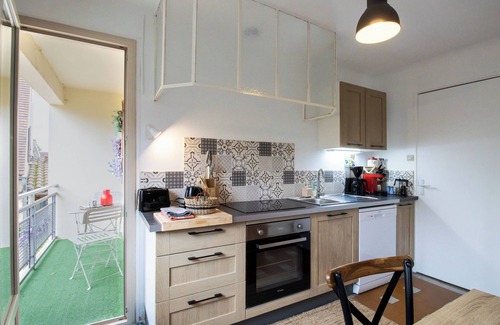 Saint-Julien-de-Lampon Casa | Maloan – Casa Climatizada con Piscina Privada & Cocina Exterior en Dordoña