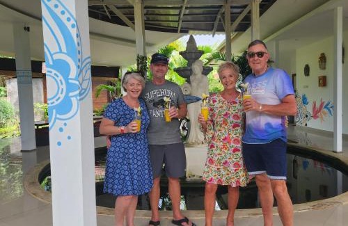 Mushroom Bay Hotel | Mamamia Island Villa