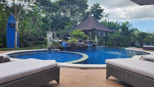 Mushroom Bay Hotel | Mamamia Island Villa