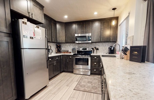 Mammoth Lakes Condominio | Mammoth Estates Condo - Free Parking & Pet Friendly