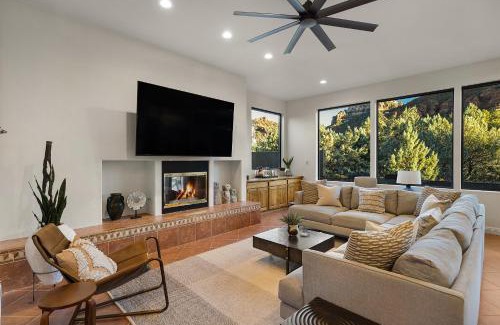 Sedona Casa | Mammoth Rock Splendor Family Home-Close to town, Huge Spa & Game Room