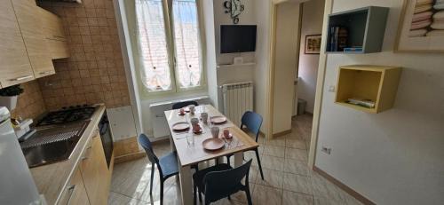 Sanremo Centre Apartamento | MaMo23