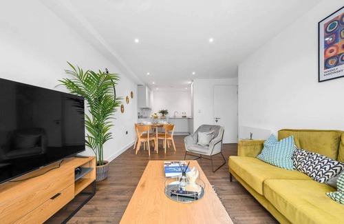 Salford Apartamento | Manchester - Apartment - Sleeps 5 - Parking
