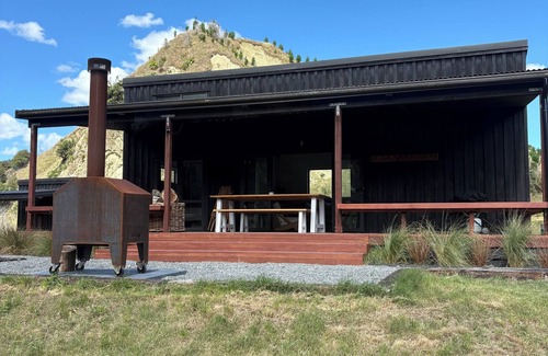 Waiwhare Cabina | Mangatutu Fishing Hut