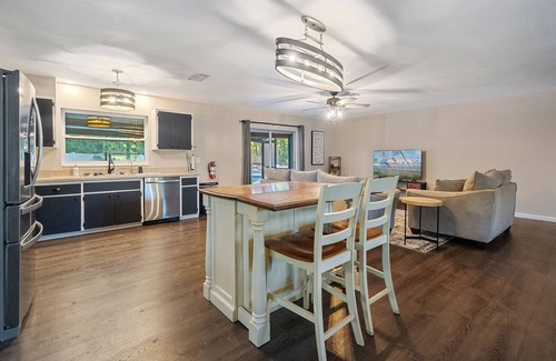 Sarasota Springs Casa | Mango Bay | Private Pool + Dog Play Area