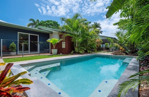 Clifton Beach Villa | Mango Wood Villa - Tropical Coastal Living