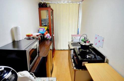 Mangwon-dong Casa | Mangwon Market and Han-river