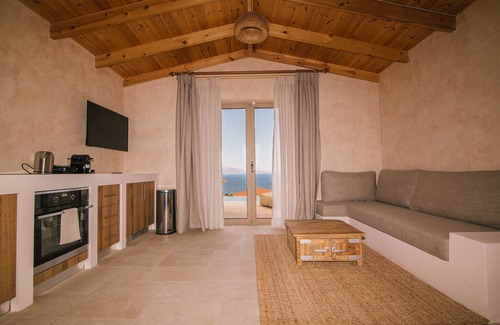 Gythio Casa | Mani Luxury Suites