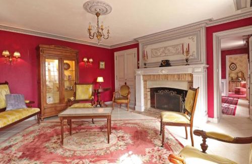 Saint-Pierre-des-Loges Casa | Manoir avec jardin privé, cheminée et animaux admis - FR-1-497-180