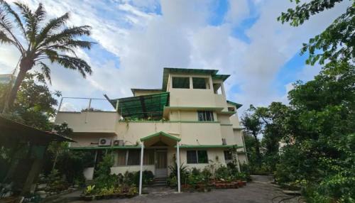 Chittagong Casa | Manola Hill Bungalow