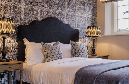 Moreton-in-Marsh Hotel | Manor House Hotel