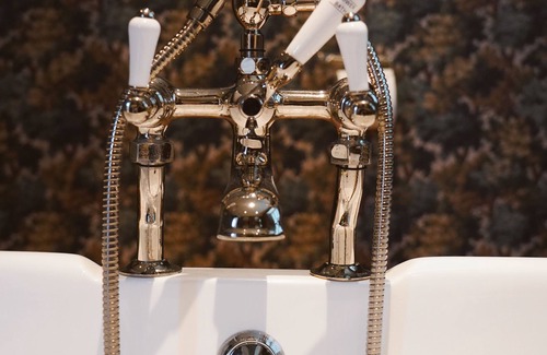 Moreton-in-Marsh Hotel | Manor House Hotel