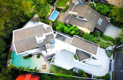 Carapicuiba Casa | Mansão na Granja Viana