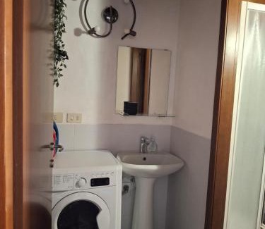 Gorla Apartamento | Mansarda accogliente