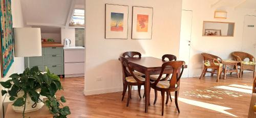 Lazzaretto Apartamento | mansarda con terrazzo centralissima