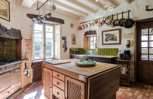 Sourzac Villa | Mansión en Sourzac con piscina privada