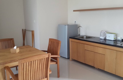 Melayang Hotel | Manyi Village