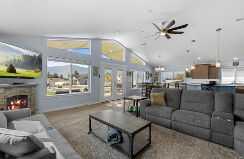 Manson Casa | Manzanita - Alice Lodging