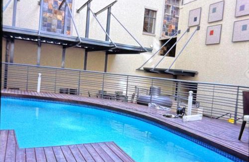 Kareeberg Hotel | Mapungubwe city stay