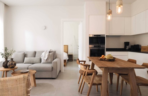 Pogonia Apartamento | MARA 2 bed family accomodation with private pool