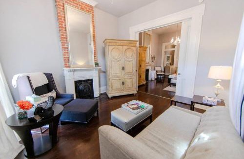 Seventh Ward Casa | Marais Victorian - Steps to French Qtr