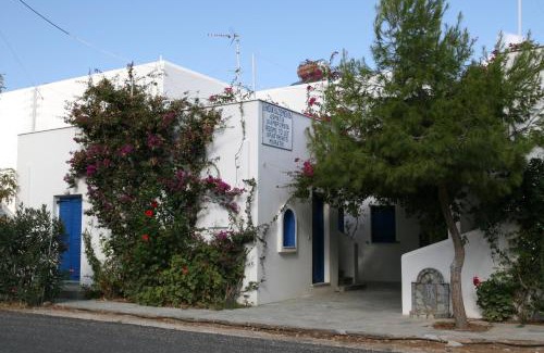 Paros Apartamento | Marathi Apartments