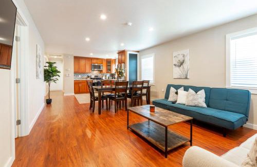 Northside Apartamento | @ Marbella Lane 3BR Upper Level House in Downtown San Jose
