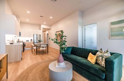 Waterfront Condominio | @ Marbella Lane - Aesthetic 2BR w/Ocean views