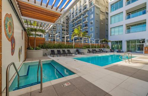 Waterfront Apartamento | @ Marbella Lane - Aesthetic 2BR w/Ocean views