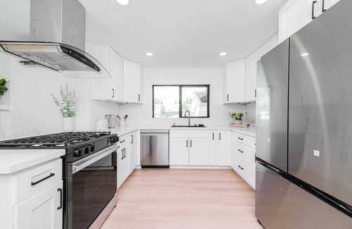 Yorba Linda Casa | @ Marbella Lane - Classy 3BR Jewel w/Open Vibe