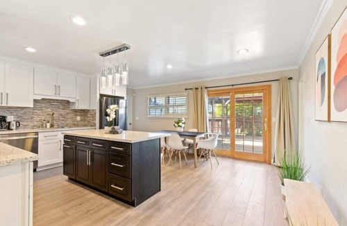 North Central Casa | @ Marbella Lane - Modern Refreshing Home