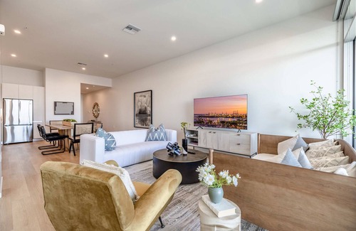 Waterfront Apartamento | @ Marbella Lane - Panoramic Delight Dream Escape!