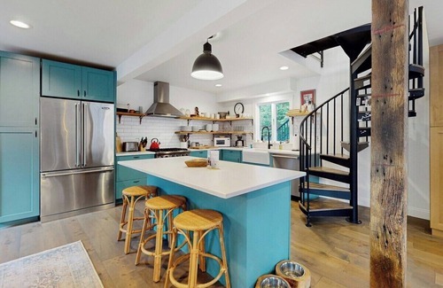 Waitsfield Casa | Marble Farm, Renovated Farm House Across from Mt Ellen
