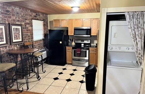 Beauregard Town Historic District Condominio | Mardi Gras Central, 1 Block to River Center, Minutes to LSU