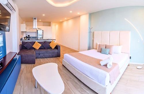 Luis Donaldo Colosio Hotel | Mare Condo Vacacional Playa del Carmen