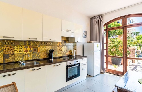 Finale Ligure Apartamento | Mare (FLG136) by Interhome