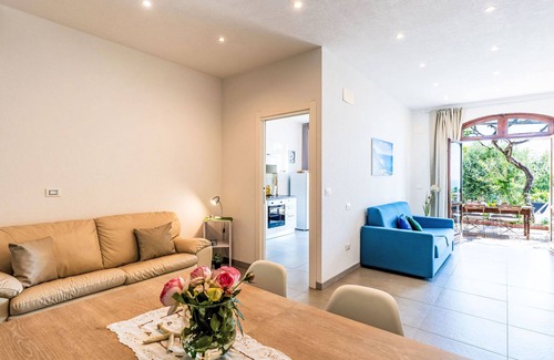 Finale Ligure Apartamento | Mare (FLG136) by Interhome