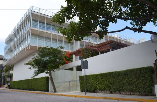 Puerto Juarez Apartamento | Mareazul 723 Sur by Riviera Rentals