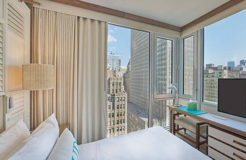 Midtown Hotel | Margaritaville Resort Times Square