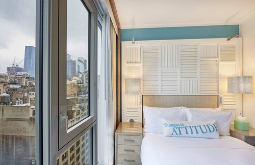 Midtown Hotel | Margaritaville Resort Times Square